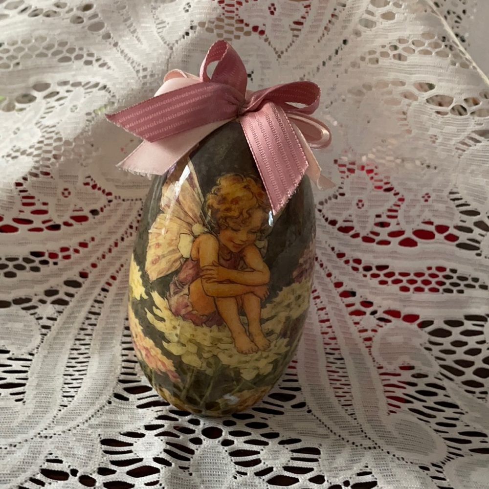 1987 Vintage Festival of Flowers Fairies Ornament!